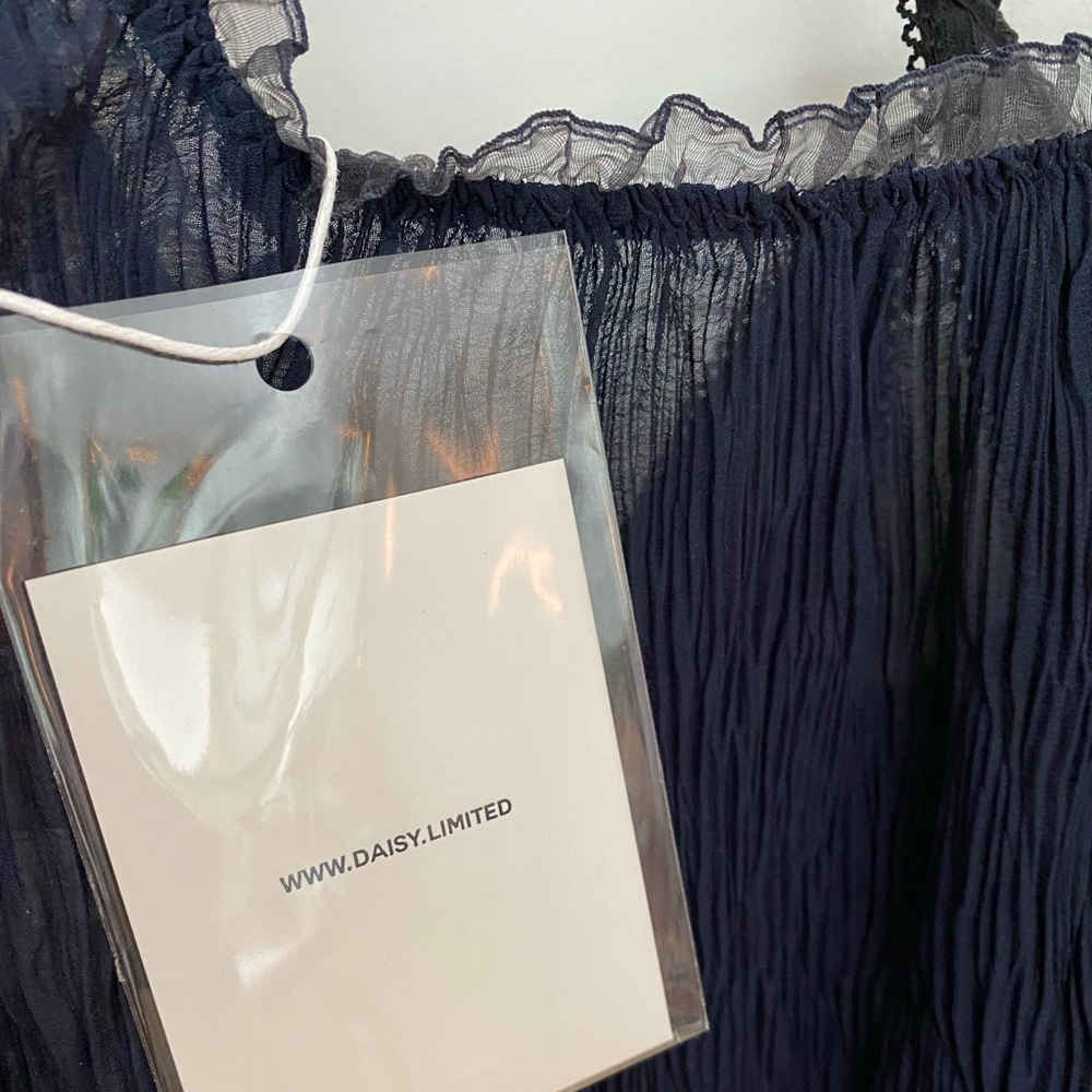 DAISY DAISY TV - Mourning Light top - Indigo - size small - Picture 6 of 8